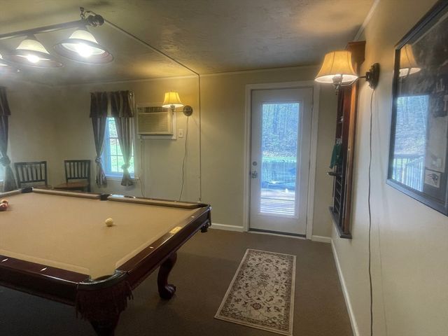 65 Old Spencer Rd, Charlton, MA 01507