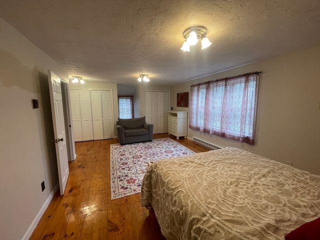 65 Old Spencer Rd, Charlton, MA 01507