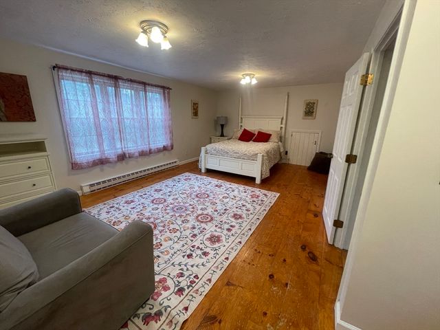 65 Old Spencer Rd, Charlton, MA 01507