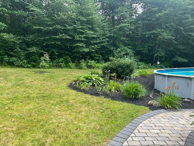 65 Old Spencer Rd, Charlton, MA 01507