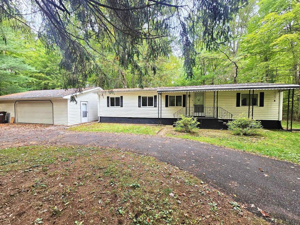 11348 Duffield Road, Montrose Twp, MI 48415