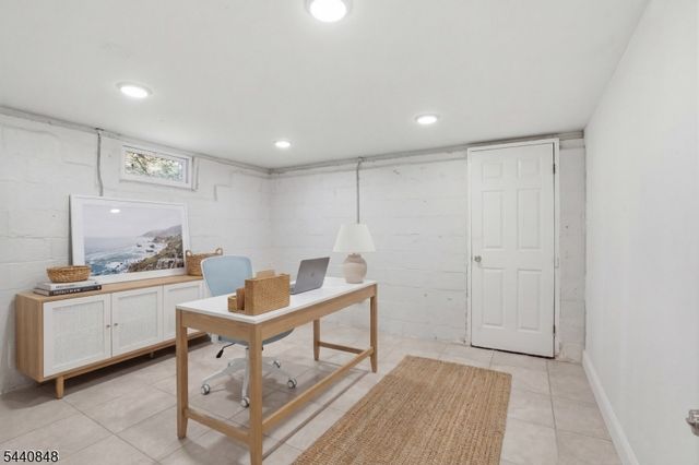 239 3rd Ave, Garwood Boro, NJ 07027