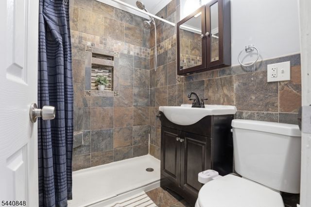 239 3rd Ave, Garwood Boro, NJ 07027