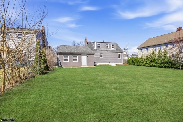 239 3rd Ave, Garwood Boro, NJ 07027
