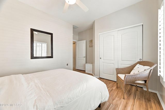 94 E Calle De La Semilla, Green Valley, AZ 85614
