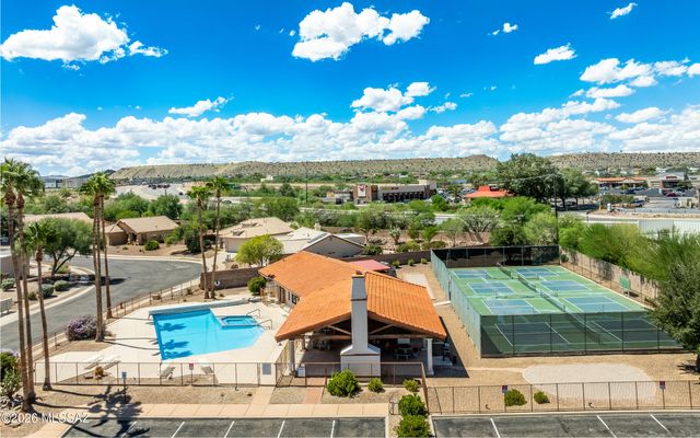 94 E Calle De La Semilla, Green Valley, AZ 85614