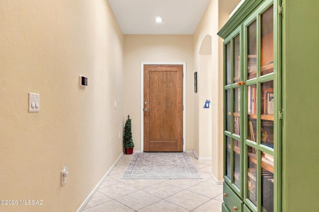 94 E Calle De La Semilla, Green Valley, AZ 85614