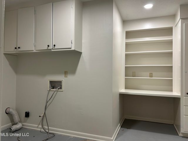 1659 Riverwood Drive, Jackson, MS 39211