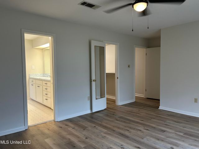 1659 Riverwood Drive, Jackson, MS 39211