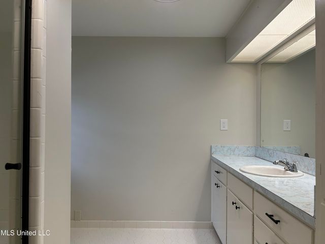 1659 Riverwood Drive, Jackson, MS 39211