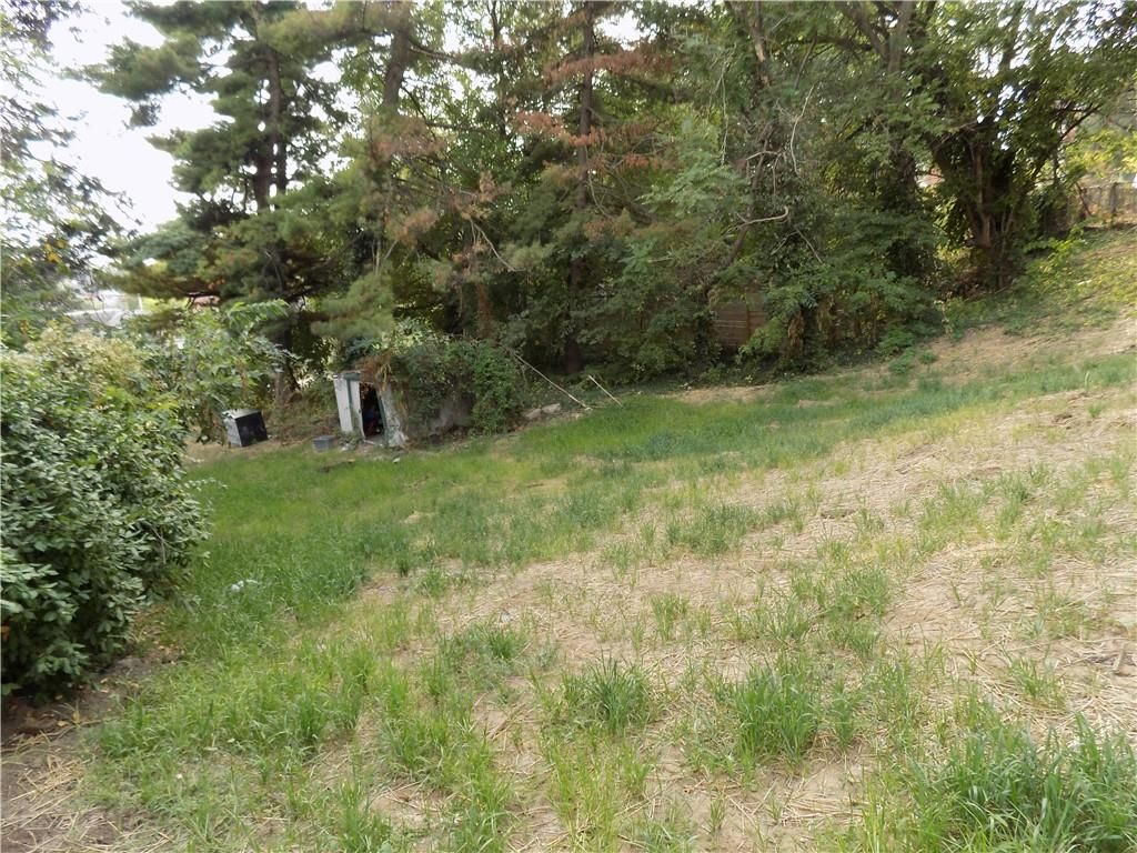 1218 Church Street, St Joseph, MO 64501