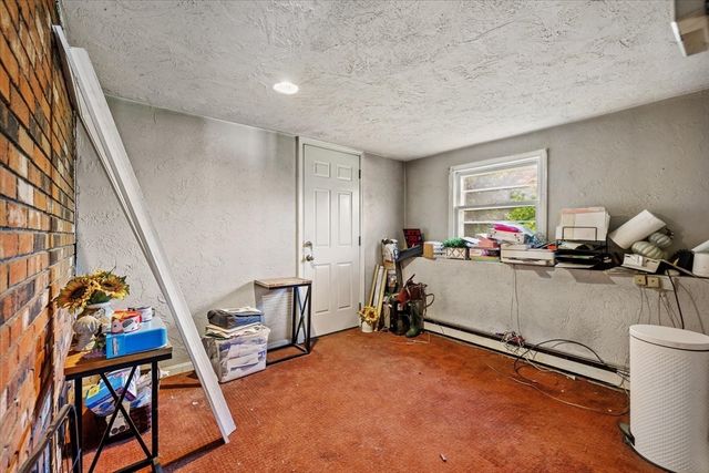 69 Sandersdale Rd, Charlton, MA 01507
