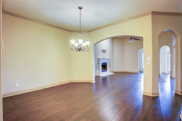 189 Charleston Lane, Fate, TX 75189