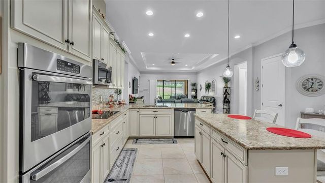 3926 AQUILLA DRIVE, Lakeland, FL 33810
