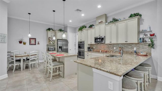 3926 AQUILLA DRIVE, Lakeland, FL 33810