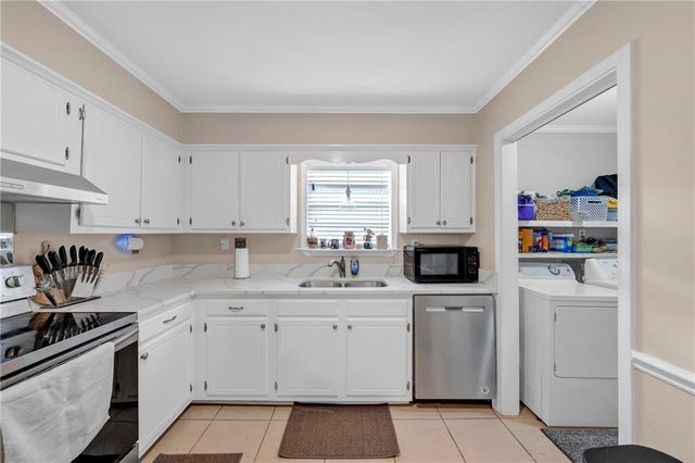 6500 Timbers Drive, Mobile, AL 36695