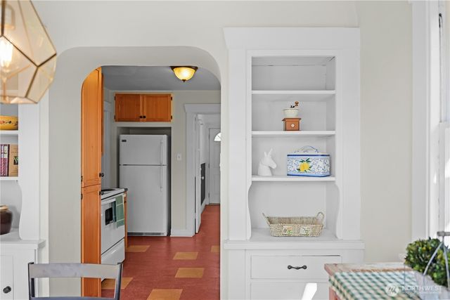 6401 S Clement Avenue, Tacoma, WA 98409