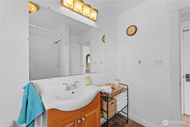 6401 S Clement Avenue, Tacoma, WA 98409