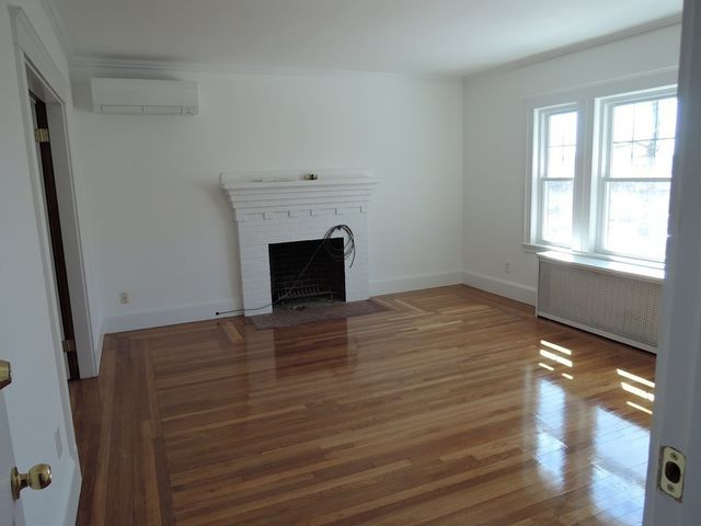 11 Richwood St 2, Boston, MA 02132