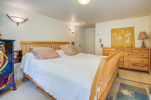 146 Calef Highway, Barrington, NH 03825