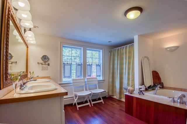 146 Calef Highway, Barrington, NH 03825