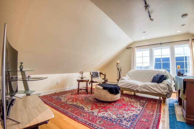 146 Calef Highway, Barrington, NH 03825