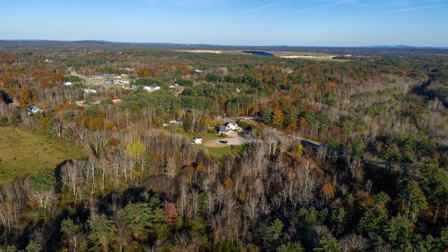 146 Calef Highway, Barrington, NH 03825