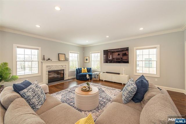 77 Haggerty Drive, West Orange, NJ 07052