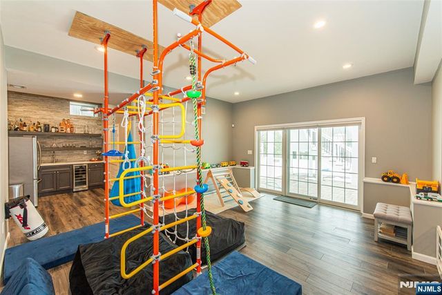 77 Haggerty Drive, West Orange, NJ 07052