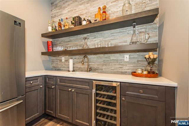 77 Haggerty Drive, West Orange, NJ 07052