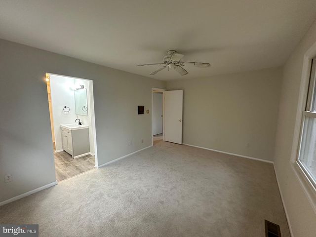 4037 OLNEY LAYTONSVILLE RD, Olney, MD 20832