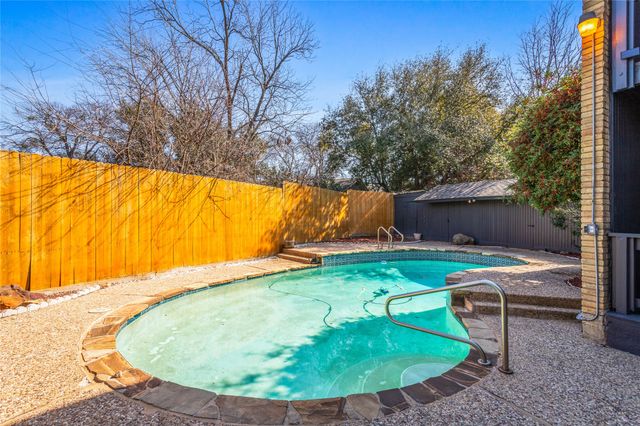 3210 Coronado Street, Irving, TX 75062