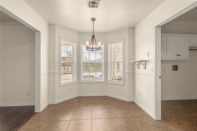 8448 Glory Drive, Bentonville, AR 72713