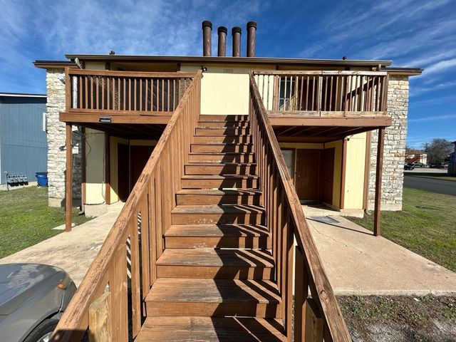 2300 Cedrick CV B, Austin, TX 78748