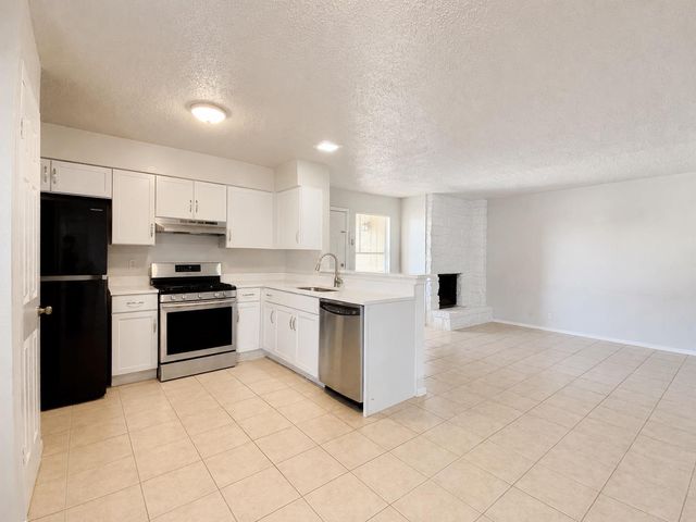 2300 Cedrick CV B, Austin, TX 78748