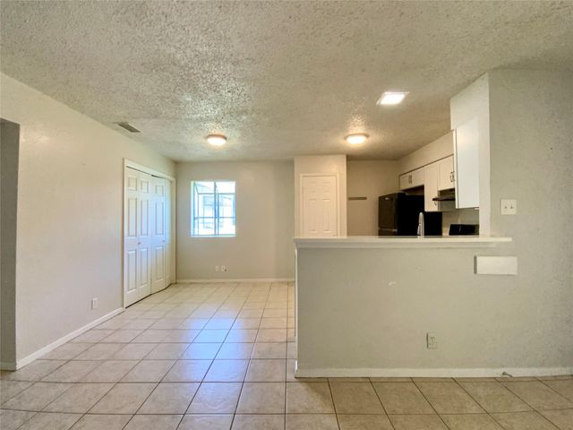 2300 Cedrick CV B, Austin, TX 78748