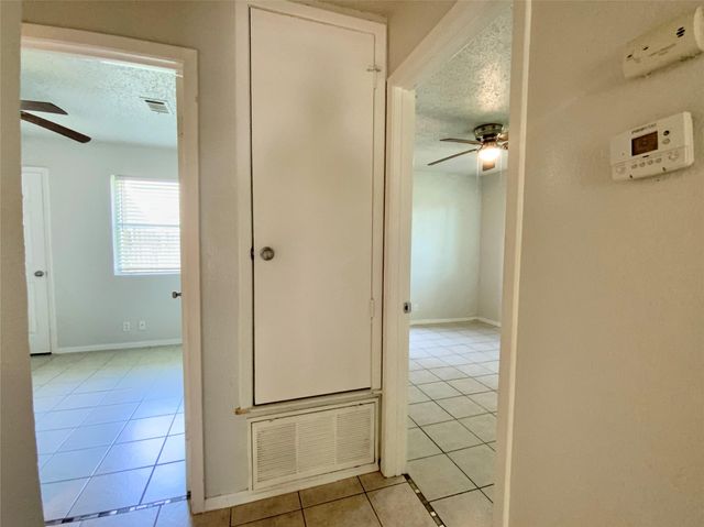 2300 Cedrick CV B, Austin, TX 78748