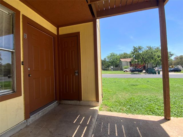 2300 Cedrick CV B, Austin, TX 78748