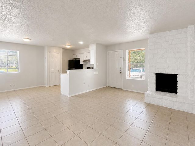 2300 Cedrick CV B, Austin, TX 78748