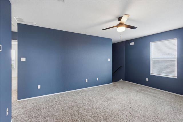 116 Night Riders WAY, Jarrell, TX 76537