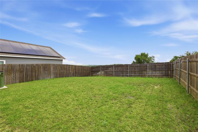 116 Night Riders WAY, Jarrell, TX 76537