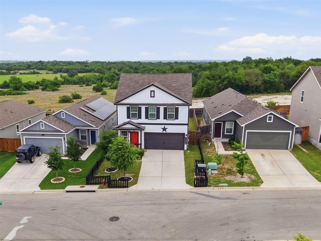 116 Night Riders WAY, Jarrell, TX 76537