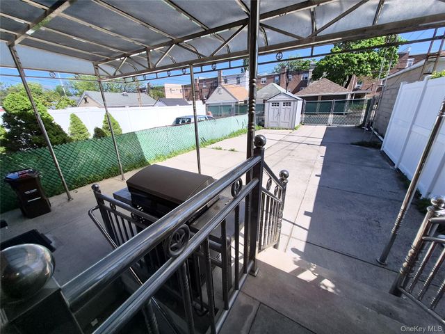 2031 21st Street, Astoria, NY 11105