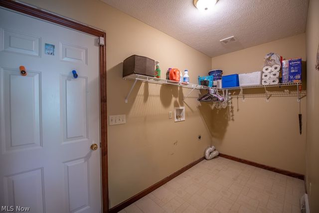 113 Howard Drive, Dover, OH 44622