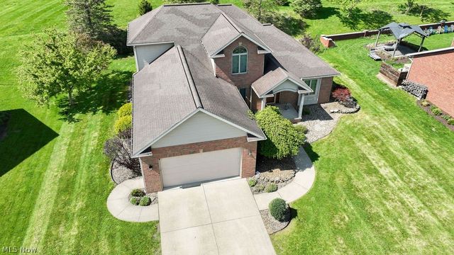 113 Howard Drive, Dover, OH 44622