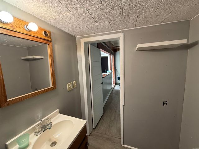 585 N Royal Avenue, Piggott, AR 72454
