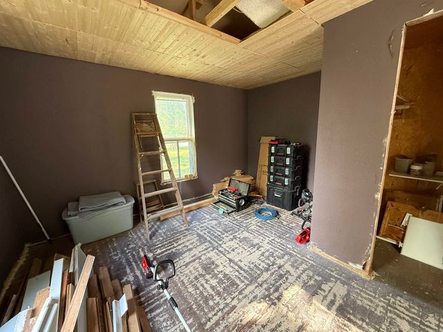 585 N Royal Avenue, Piggott, AR 72454
