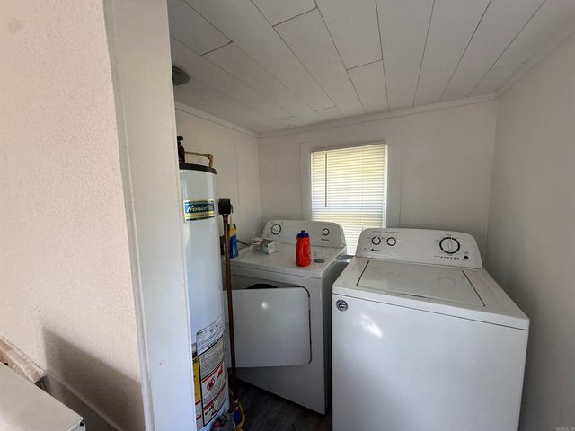 585 N Royal Avenue, Piggott, AR 72454