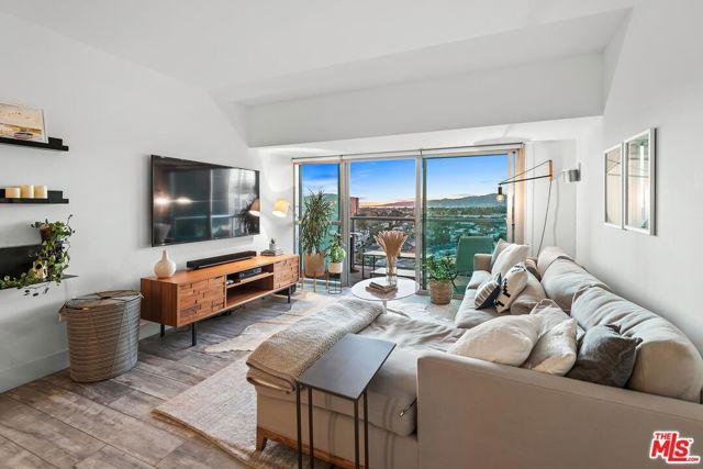13700 MARINA POINTE Drive 1010, Marina Del Rey, CA 90292