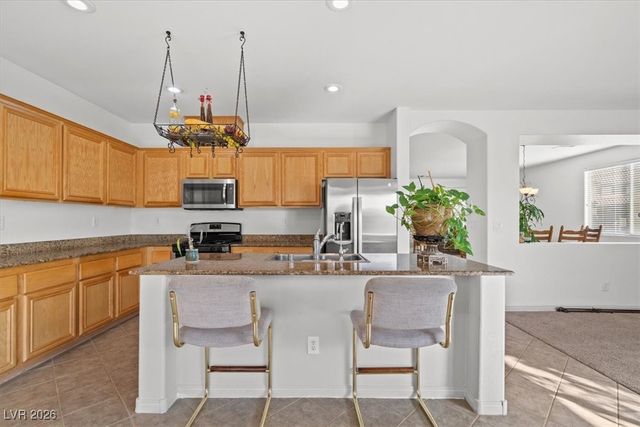 7317 Wild Roar Avenue, Las Vegas, NV 89129